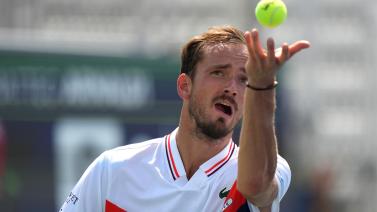 受到姆巴佩 受到姆巴佩